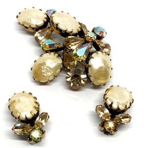 Vintage Rare Signed Regency AB Rhinestone Brooch Pearl brooch & Earring set